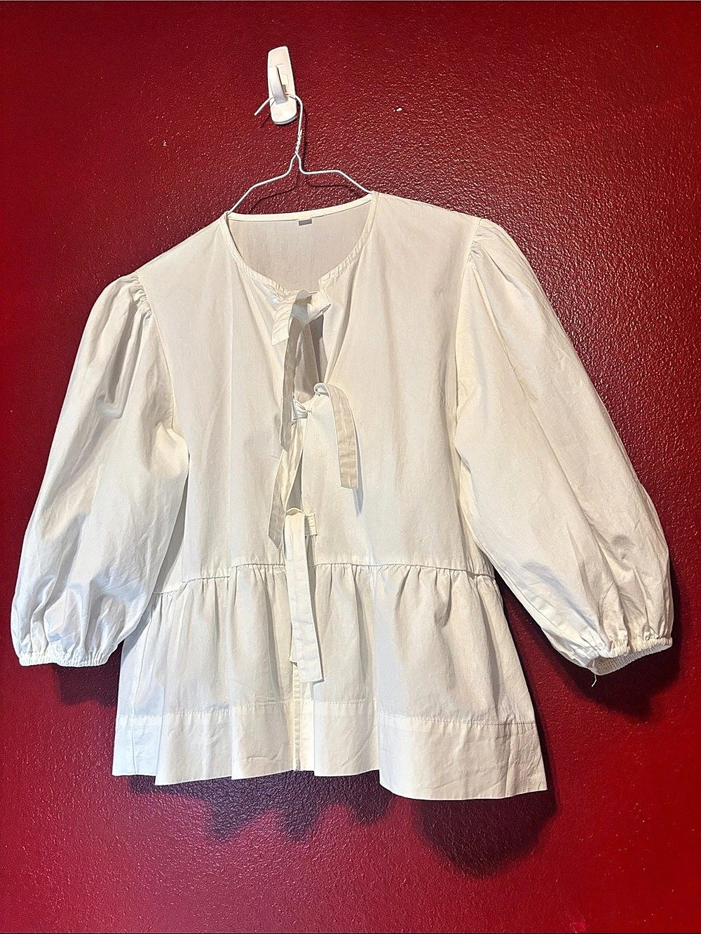 NWOT Tie-Front Puff Sleeve Blouse in White Size L